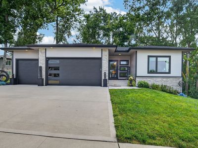935 Arbor Woods Dr