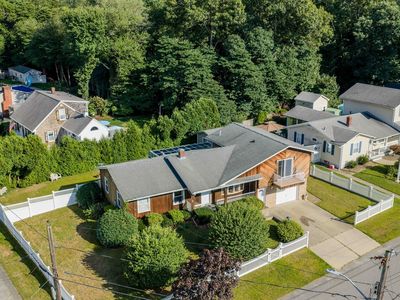 861 Pine Hill Dr