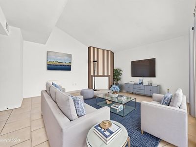 Property at 12522 Autumn Leaf Ln, Houston, TX