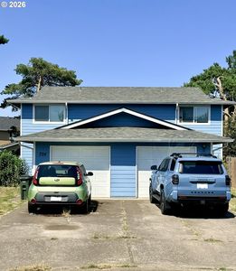 Property at 722 Oakdale Ave, Springfield, OR