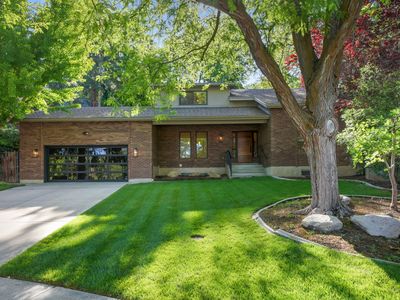 2882 E Heather Cir S