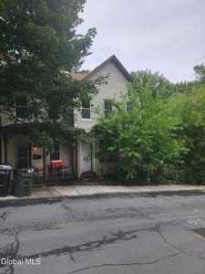 19 Defreest Avenue