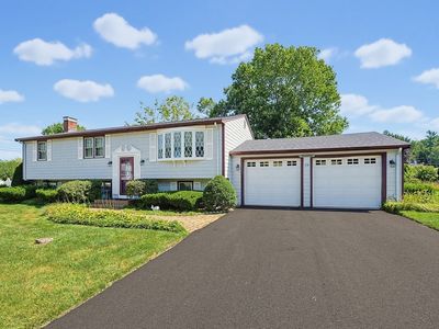 75 Concetta Dr