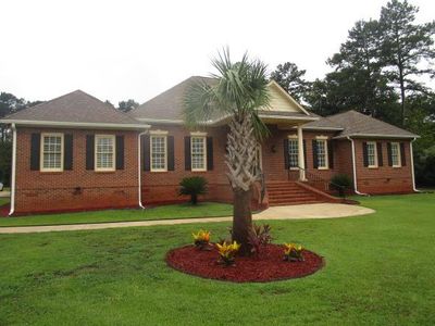 123 Larkspur Dr