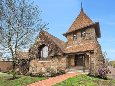 157 Beale St APT 1