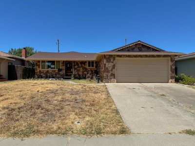 30 Tahoe Dr