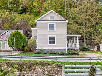 39 Water St