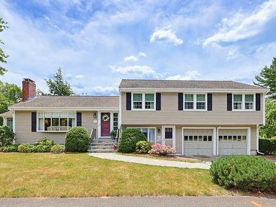 3 Suffolk Dr