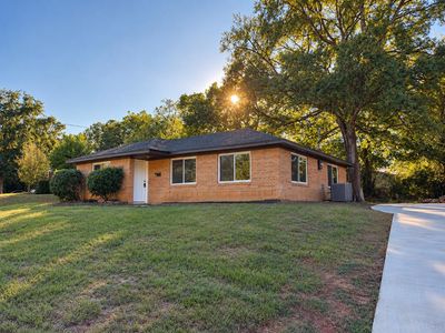 207 Sheridan Dr