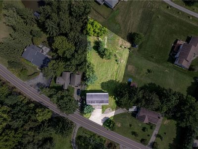 238 White School Rd