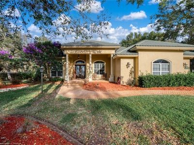 3859 Enchanted Oaks Ln