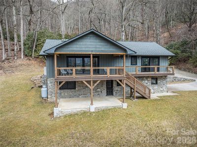 453 Friendly Acres Dr