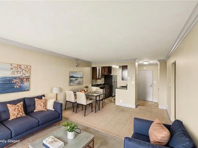 700 E 8th St Unit 9N