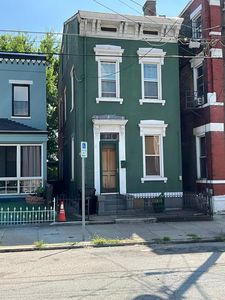 923 Findlay St