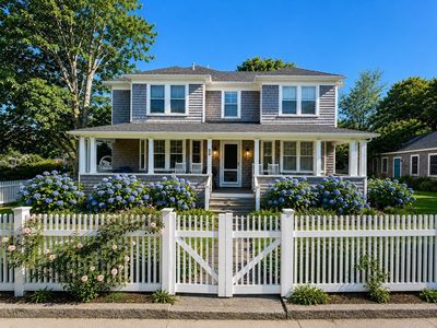 30 Daggett Ave