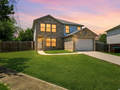 8027 Walnut Bank