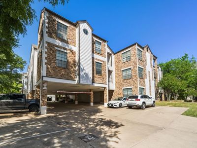 912 W 22nd St APT 208