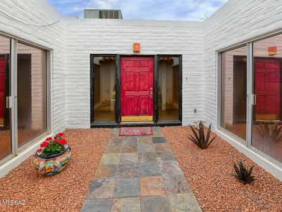 724 W Roller Coaster Rd