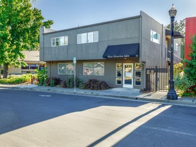 436 - 440 Center Street
