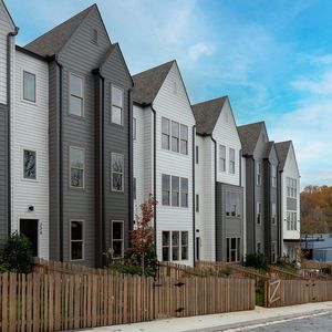 224 Arrowhead Dr
