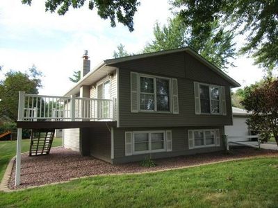 700 7th Ave