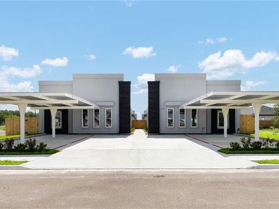 916 Glory St #3