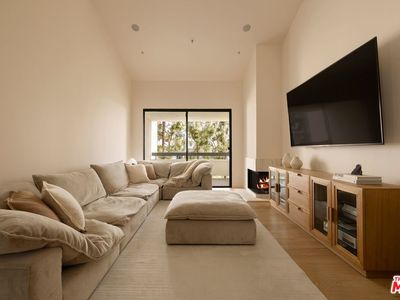 2132 Century Park Ln APT 407