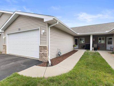 611 Danielson Ct