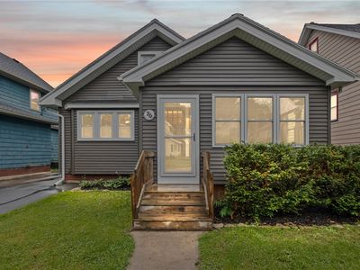 76 Eastview Ave