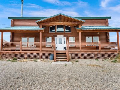 45257 W Bandanna Dr N