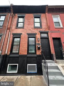 Property at 2039 Sigel St, Philadelphia, PA