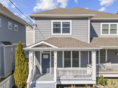 5414B California Ave