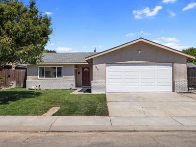 1744 Darwin Ave