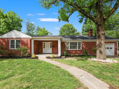 200 Paul Sawyier Dr