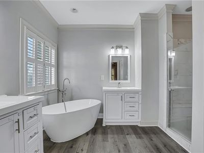 225 Carlyle Park Dr NE