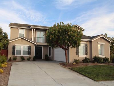 5011 Pacific Crest Dr