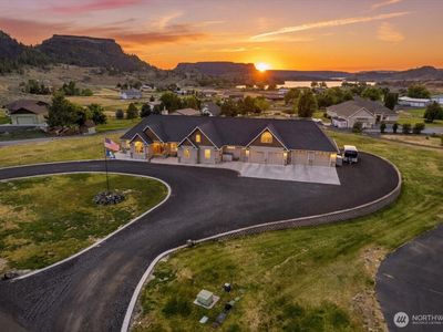 19985 Coulee View Road NE