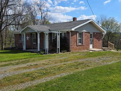 Property at 136 Virginia Ave, Max Meadows, VA