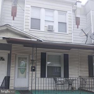 1220 W 9th St