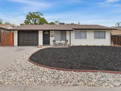 7304 Hutchins Way