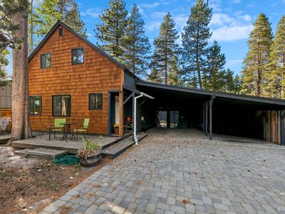 Property at 1137 Tomahawk Ln, South Lake Tahoe, CA