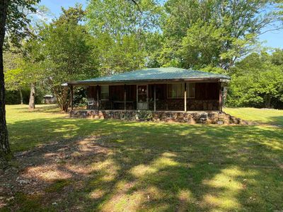 499 Rock Rd