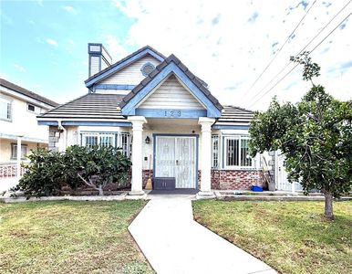 123 S Moore Ave