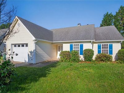 Property at 2035 Ardmore Village Ln, Winston Salem, NC