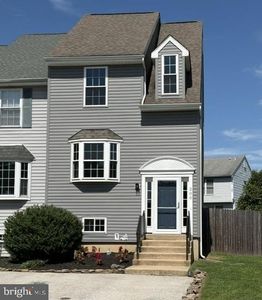 200 Vercelli Dr