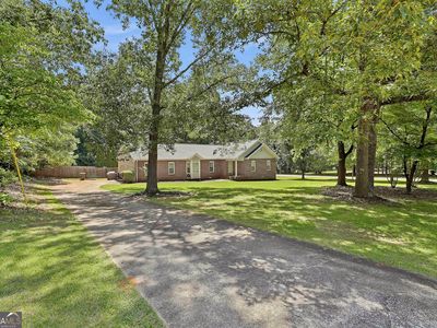 215 Firethorn Ln