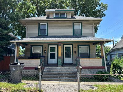 345 W 26th St