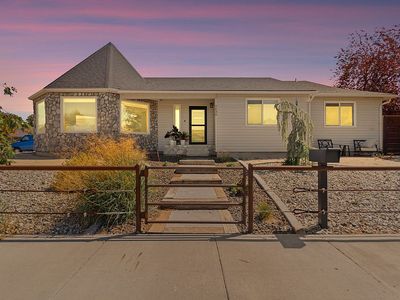 2630 Paintbrush Dr