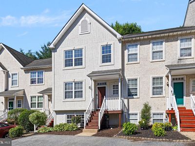 108 Richards Ln
