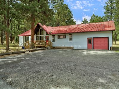 37 Pine Valley Dr